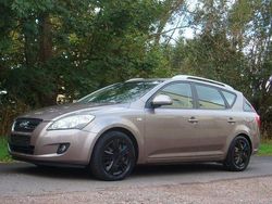 Grau Gebraucht 2008 Kia Ceed EX Kombi | 1.490 € (Guter Preis)