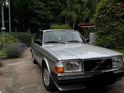 Silber Gebraucht 1987 Volvo 244 Limousine | 13.500 €