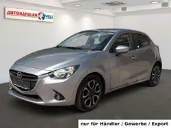 Silber Gebraucht 2016 Mazda 2 Limousine | 6.999 € (Guter Preis)