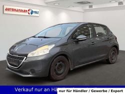 Grau Gebraucht 2012 Peugeot 208 Kleinwagen | 3.499 € (Guter Preis)