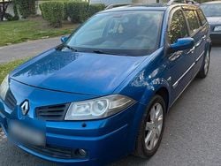 Blau Gebraucht 2006 Renault Mégane GrandTour Kombi | 2.000 € (Fairer Preis)