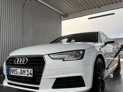 Weiß Gebraucht 2020 Audi A4 Basis Kombi | 15.599 € (Teuer)