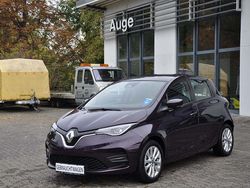 Heidelbeerlila Gebraucht 2021 Renault Zoe Experience Kleinwagen | 15.900 € (Etwas zu teuer)