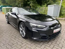 Schwarz Gebraucht 2022 Audi e-tron GT quattro Basis Limousine | 46.950 € (Teuer)