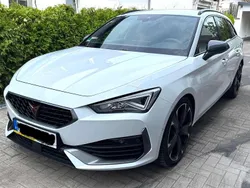 Weiß Gebraucht 2023 Cupra Leon VZ Kombi | 29.999 € (Guter Preis)