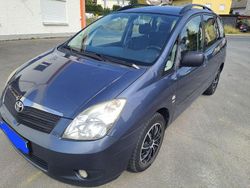Blau Gebraucht 2003 Toyota Corolla Verso Van / Kleinbus | 2.700 € (Fairer Preis)