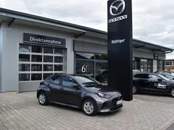Grau Gebraucht 2024 Mazda 2 Limousine | 21.900 € (Etwas zu teuer)