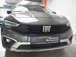 Grau Gebraucht 2021 Fiat Tipo Cross Limousine | 15.580 € (Fairer Preis)