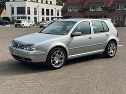 Silber Gebraucht 2003 VW Golf IV Highline Kleinwagen | 3.890 € (Teuer)