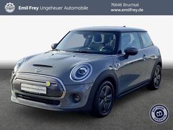 Grau Gebraucht 2021 Mini Cooper SE Kleinwagen | 18.780 € (Etwas zu teuer)