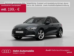 Grau Gebraucht 2024 Audi A3 Sportback Advanced Limousine | 33.430 € (Guter Preis)