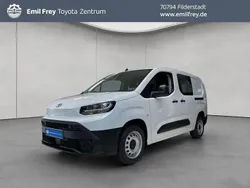 Weiß Neu 2025 Toyota Proace City Van | 26.980 € (Etwas zu teuer)