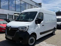 Weiß Gebraucht 2021 Renault Master Komfort Van / Kleinbus | 13.800 € (Fairer Preis)
