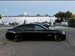 Schwarz Gebraucht 2012 BMW 730L Limousine | 15.400 € (Fairer Preis)
