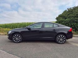 Schwarz Gebraucht 2018 Volvo S60 Linje Svart Limousine | 13.499 € (Guter Preis)