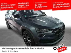 Grau Gebraucht 2021 Skoda Karoq SportLine SUV | 29.740 € (Guter Preis)