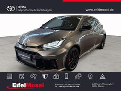 Palladiumsilber metallic Gebraucht 2024 Toyota Yaris Kleinwagen | 44.890 € (Guter Preis)