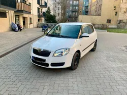 Weiß Gebraucht 2009 Skoda Fabia Style Limousine | 2.650 € (Guter Preis)