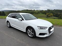 Weiß Gebraucht 2021 Audi A4 Business Kombi | 19.990 € (Guter Preis)