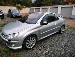 Silber Gebraucht 2003 Peugeot 206 CC Cabrio | 1.500 € (Etwas zu teuer)