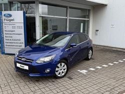 Blau Gebraucht 2013 Ford Focus Titanium Limousine | 10.990 € (Teuer)