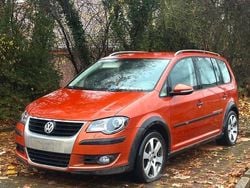 Orange Gebraucht 2009 VW Touran Cross Van / Kleinbus | 3.999 € (Superpreis)