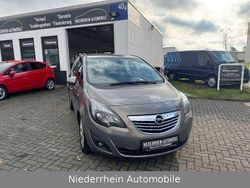 Braun Gebraucht 2012 Opel Meriva Innovation Van / Kleinbus | 8.490 € (Fairer Preis)