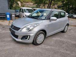Silber Gebraucht 2016 Suzuki Swift Club Limousine | 8.700 € (Etwas zu teuer)