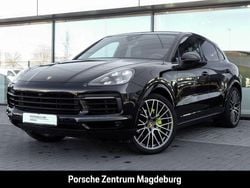 Tiefschwarzmetallic Gebraucht 2020 Porsche Cayenne SUV | 89.900 €