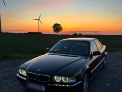 Grün Gebraucht 1996 BMW 728 Limousine | 7.000 €