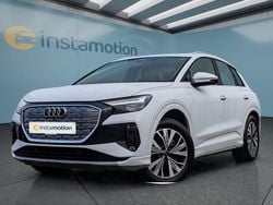 Weiß Gebraucht 2022 Audi Q4 e-tron SUV | 27.849 € (Guter Preis)