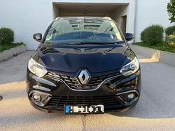 Schwarz Gebraucht 2020 Renault Grand Scénic IV Van / Kleinbus | 7.999 €