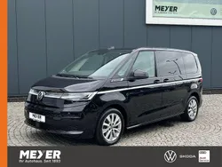 Deep black perleffekt Gebraucht 2024 VW T7 Style Van | 55.890 € (Guter Preis)