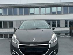 Grau Gebraucht 2019 Peugeot 208 Active Kleinwagen | 7.499 € (Fairer Preis)