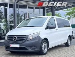 Weiß (arktikweiss) Gebraucht 2020 Mercedes Vito Van / Kleinbus | 28.790 € (Teuer)