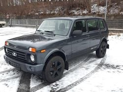 Grau Gebraucht 2019 Lada niva SUV | 10.499 € (Superpreis)