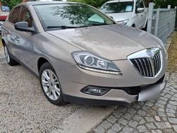Gold Gebraucht 2009 Lancia Delta Limousine | 4.750 € (Etwas zu teuer)