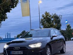 Schwarz Gebraucht 2020 Audi A4 Design Kombi | 19.950 € (Guter Preis)