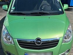 Grün Gebraucht 2008 Opel Agila Kleinwagen | 2.990 € (Fairer Preis)