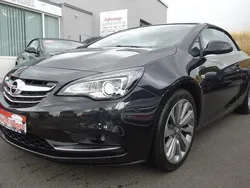 Schwarz Gebraucht 2015 Opel Cascada Innovation Cabrio | 5.990 € (Superpreis)