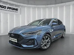Chrome blue metallic Gebraucht 2024 Ford Focus ST-Line X Limousine | 25.850 € (Guter Preis)