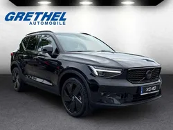 Schwarz Neu 2025 Volvo XC40 Plus SUV | 48.490 € (Teuer)
