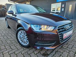 Rot Gebraucht 2014 Audi A3 Limousine | 15.390 € (Superpreis)