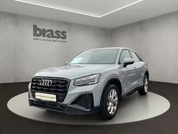 Pfeilgrau perleffekt Gebraucht 2021 Audi Q2 Comfort SUV | 23.800 €
