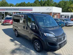 Schwarz Gebraucht 2022 Fiat Ducato Van | 35.888 € (Teuer)