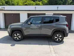 Grau Gebraucht 2022 Jeep Renegade Trailhawk SUV | 24.950 € (Guter Preis)