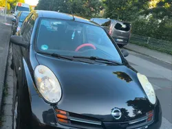 Schwarz Gebraucht 2003 Nissan Micra Kleinwagen | 1.500 €