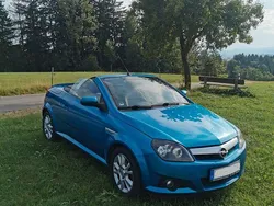 Blau Gebraucht 2005 Opel Tigra Sport Cabrio | 4.200 € (Teuer)