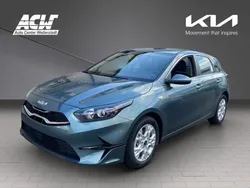 Grau Neu 2025 Kia Ceed 4 Limousine | 27.870 € (Fairer Preis)