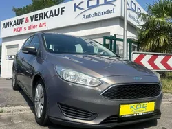 Brisbane braun (met.) Gebraucht 2016 Ford Focus Trend Kombi | 11.900 € (Fairer Preis)